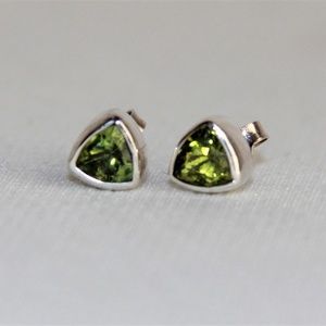 Bezel Set Sterling Silver 1.1 Ct Peridot Earrings